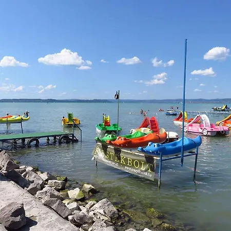 In - Balaton 52077 Siofok